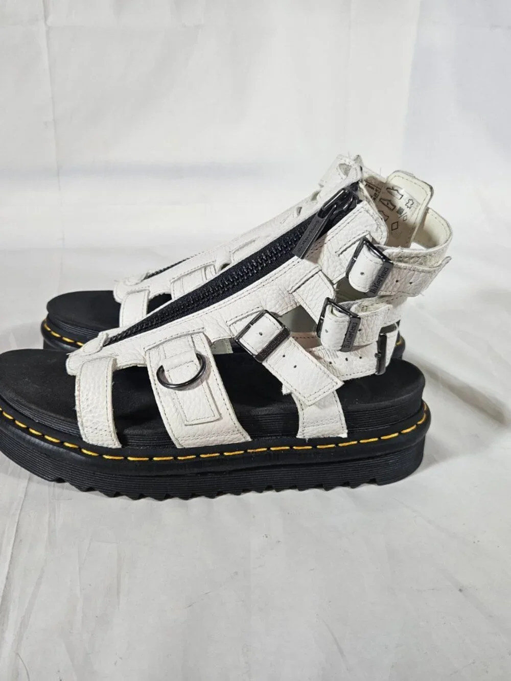 Dr. Martens dr martens